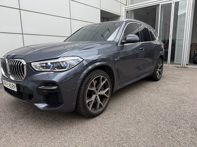 2022 BMW X5 photo 1