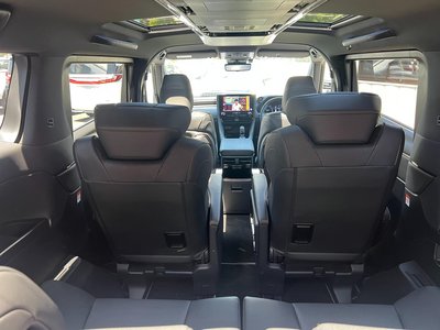 2025 Toyota ALPHARD thumbnail 23