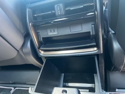 2025 Toyota ALPHARD thumbnail 12