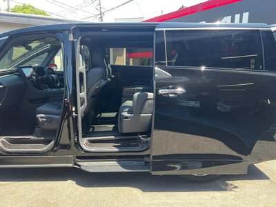 2025 Toyota ALPHARD thumbnail 19