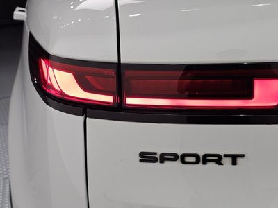 صورة 10 لـ 2023 LAND Rover RANGE ROVER SPORT