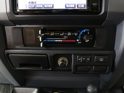 2014 Toyota LAND CRUISER 70 缩略图 34