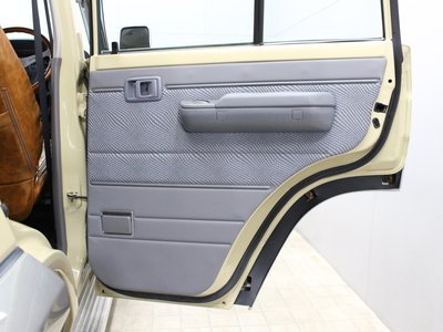 2014 Toyota LAND CRUISER 70 缩略图 48
