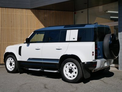 LAND ROVER DEFENDER - 7