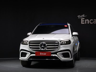 MERCEDES-BENZ GLS - 2