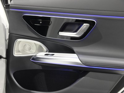 2025 Mercedes-BENZ E-CLASS 缩略图 35