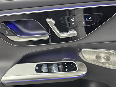 2025 Mercedes-BENZ GLC — миниатюра 33