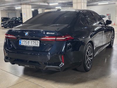 BMW 5 SERIES - 4