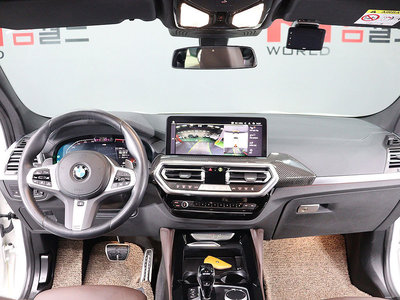2023 BMW X4 照片 8