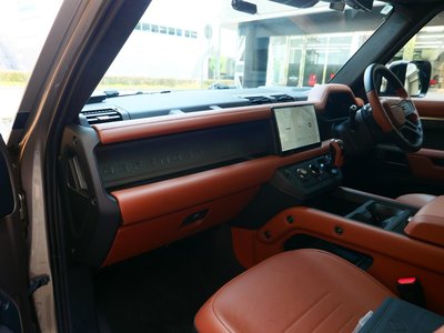 2025 LAND Rover DEFENDER 缩略图 30