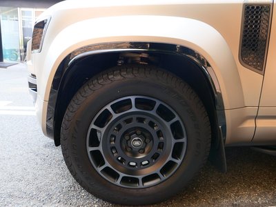 2025 LAND Rover DEFENDER 缩略图 22