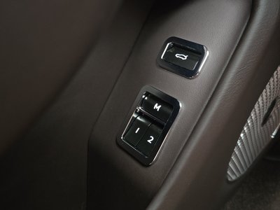 2021 Bentley FLYING SPUR thumbnail 32
