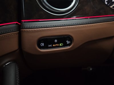 2021 Bentley FLYING SPUR thumbnail 31