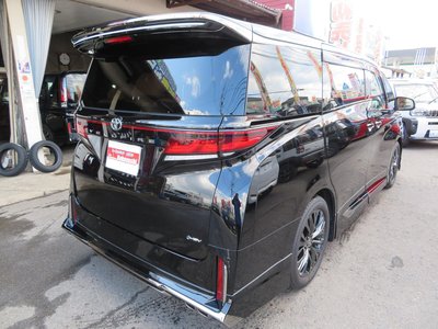 TOYOTA VELLFIRE - 6