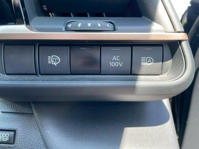 2024 Toyota CROWN SPORT thumbnail 18