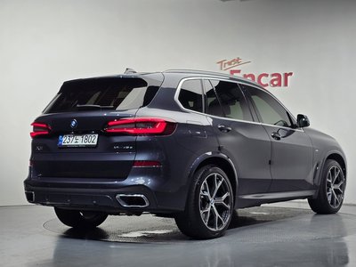 صورة 4 لـ 2021 BMW X5