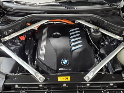 صورة 7 لـ 2021 BMW X5