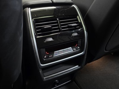 صورة مصغرة 32 لـ 2021 BMW X5