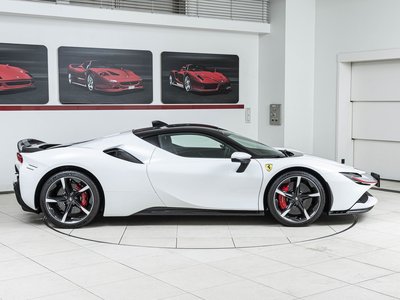 FERRARI SF90 STRADALE - 6