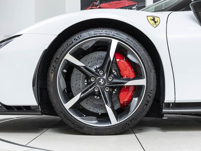 FERRARI SF90 STRADALE - 10
