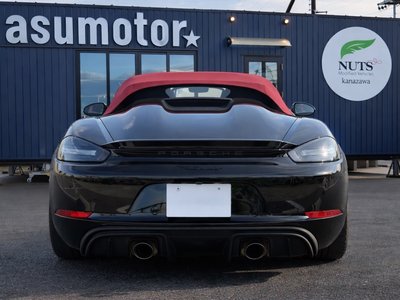 PORSCHE 718 SPYDER - 5