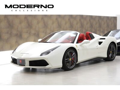 FERRARI 488 SPIDER