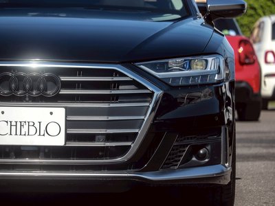 AUDI S8 - 5