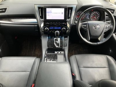 2022 Toyota ALPHARD — фото 5
