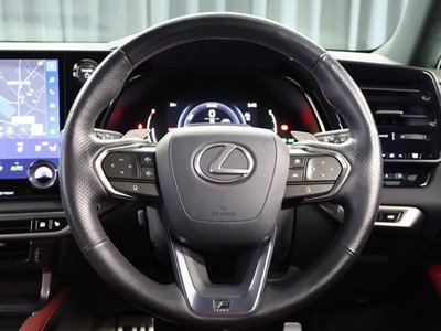 LEXUS RX - 8