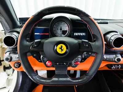 FERRARI 812 SUPERFAST - 10