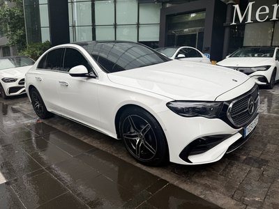 MERCEDES-BENZ E-CLASS - 2