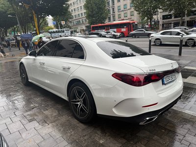 MERCEDES-BENZ E-CLASS - 3