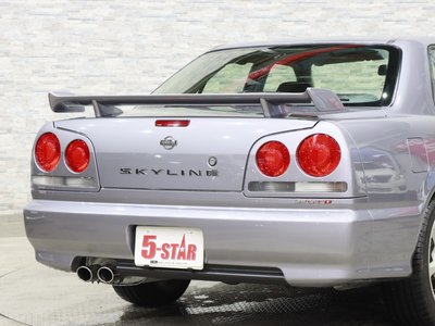NISSAN SKYLINE - 9