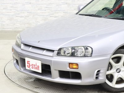 NISSAN SKYLINE - 8