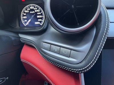 صورة 5 لـ 2018 Ferrari GTC4 LUSSO
