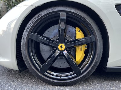 صورة 3 لـ 2018 Ferrari GTC4 LUSSO