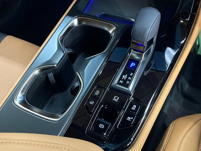 2025 Lexus NX — миниатюра 44