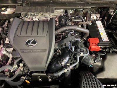 2025 Lexus NX — миниатюра 18