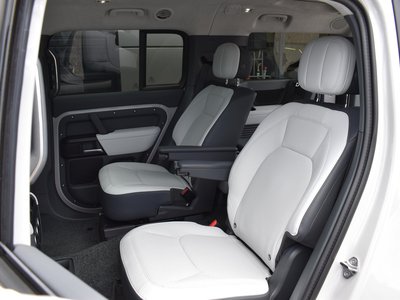 صورة مصغرة 21 لـ 2026 LAND Rover DEFENDER