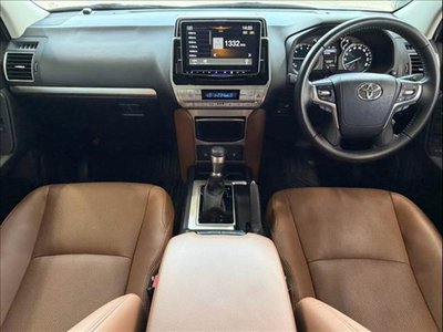 صورة 2 لـ 2022 Toyota LAND CRUISER PRADO