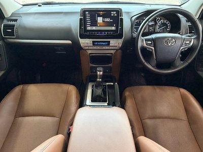 صورة مصغرة 37 لـ 2022 Toyota LAND CRUISER PRADO