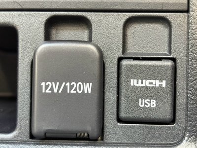 صورة مصغرة 47 لـ 2022 Toyota LAND CRUISER PRADO