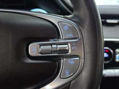 2022 Genesis GV70 thumbnail 23