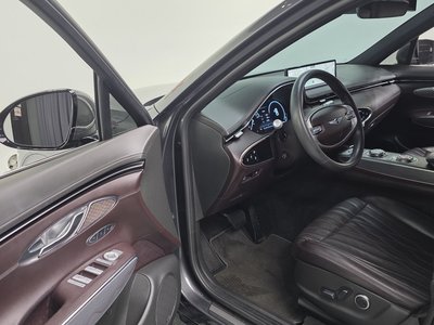 2022 Genesis GV70 thumbnail 18