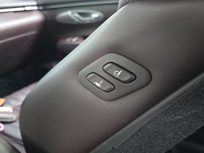 2022 Genesis GV70 thumbnail 31