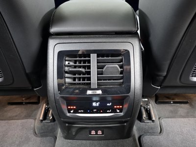 2025 BMW X4 — миниатюра 24