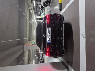 MERCEDES-BENZ E-CLASS - 3