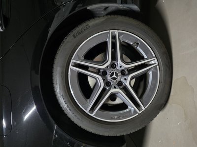 MERCEDES-BENZ E-CLASS - 6