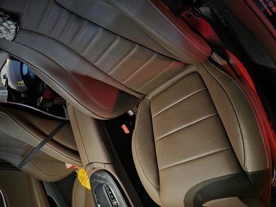 MERCEDES-BENZ E-CLASS - 10