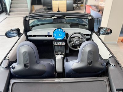 صورة 7 لـ 2025 MINI COOPER CONVERTIBLE